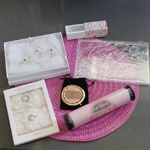 Bridal Pearl & Crystal Hairpins - Ivory/White Wedding Hair Accessories